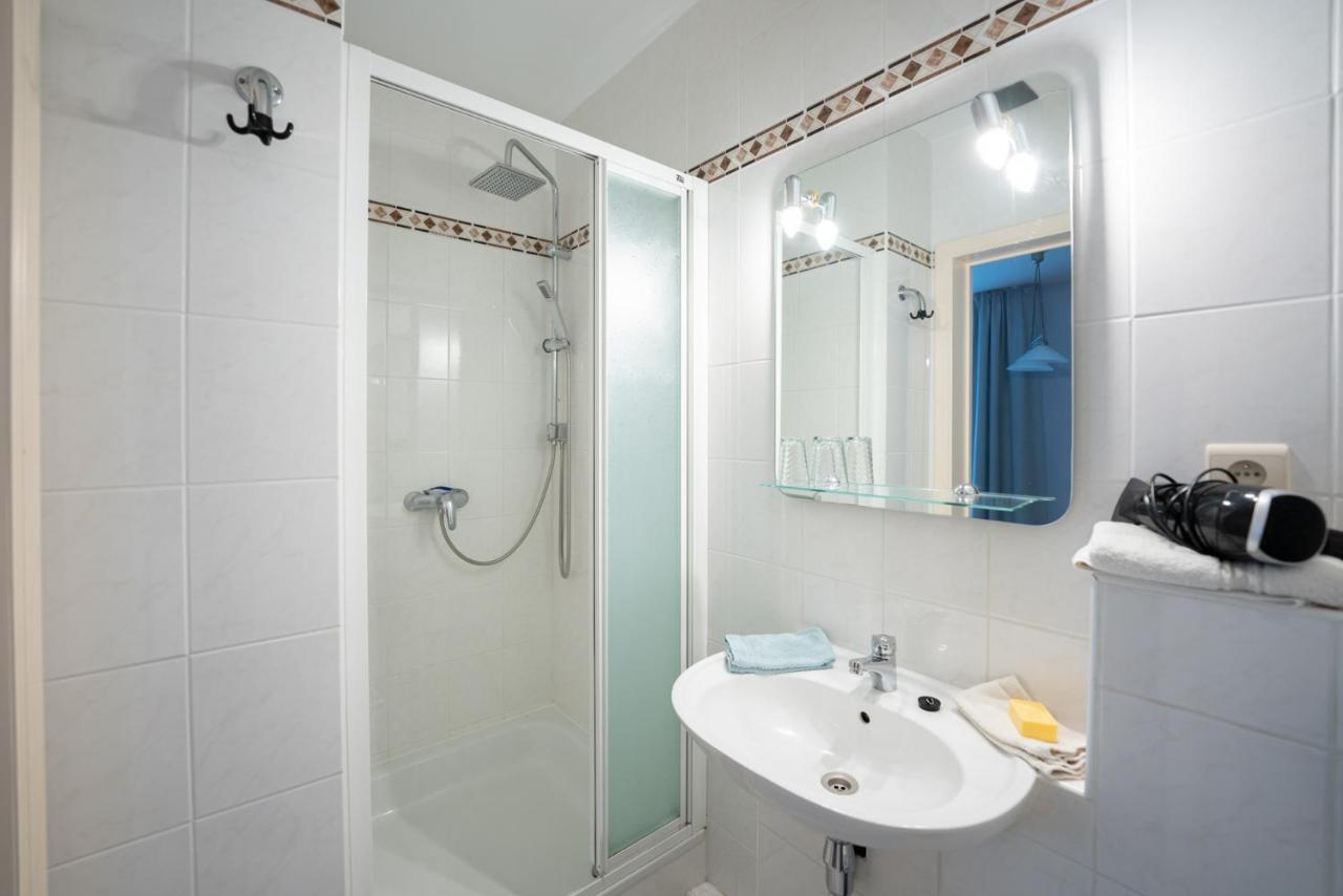 Logement De Blauwe Reiger Voeren Exterior photo